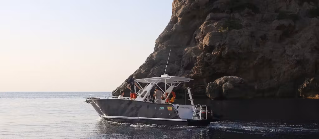 Noleggio barca a Port de Sóller (fino a 8 persone) con skipper.