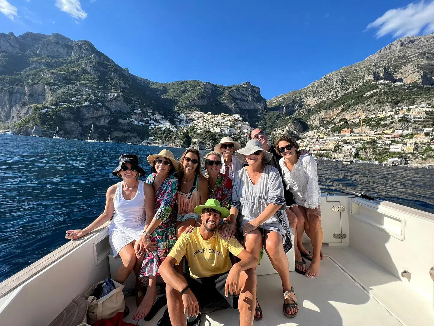 Gita in barca da Sorrento a Isole Li Galli con Acampora Travel Sorrento.