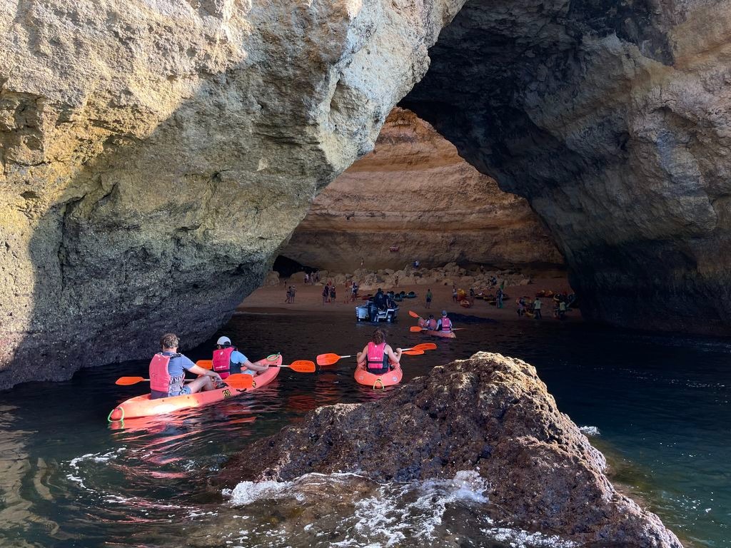 Sunrise guided Kayak Tour to Benagil Cave.