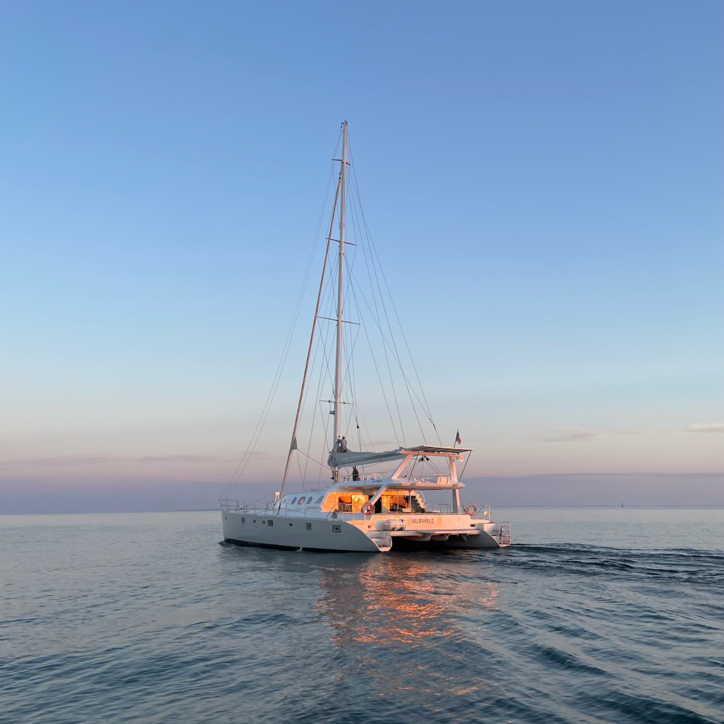 Sunset Catamaran Trip in Quibéron Bay with Apéritif from Valmarelo Marine La Trinité-sur-Mer.