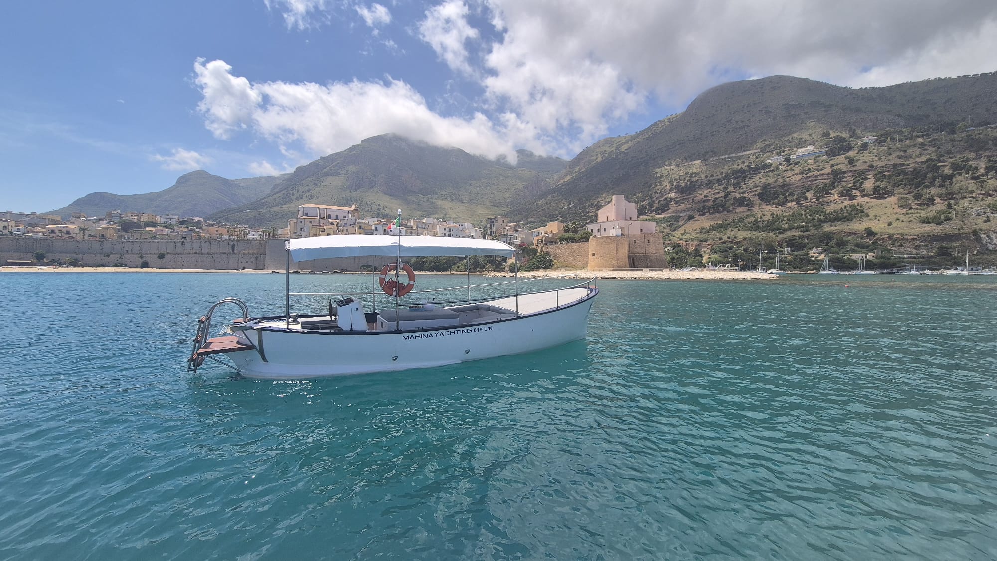 Boat Trip from Castellammare del Golfo to Zingaro Nature Reserve with Snorkeling.