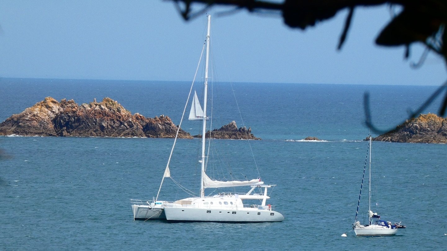Catamaran Trip to the Island of Houat with Stopover, SUP, Breakfast & Lunch from Valmarelo Marine La Trinité-sur-Mer.