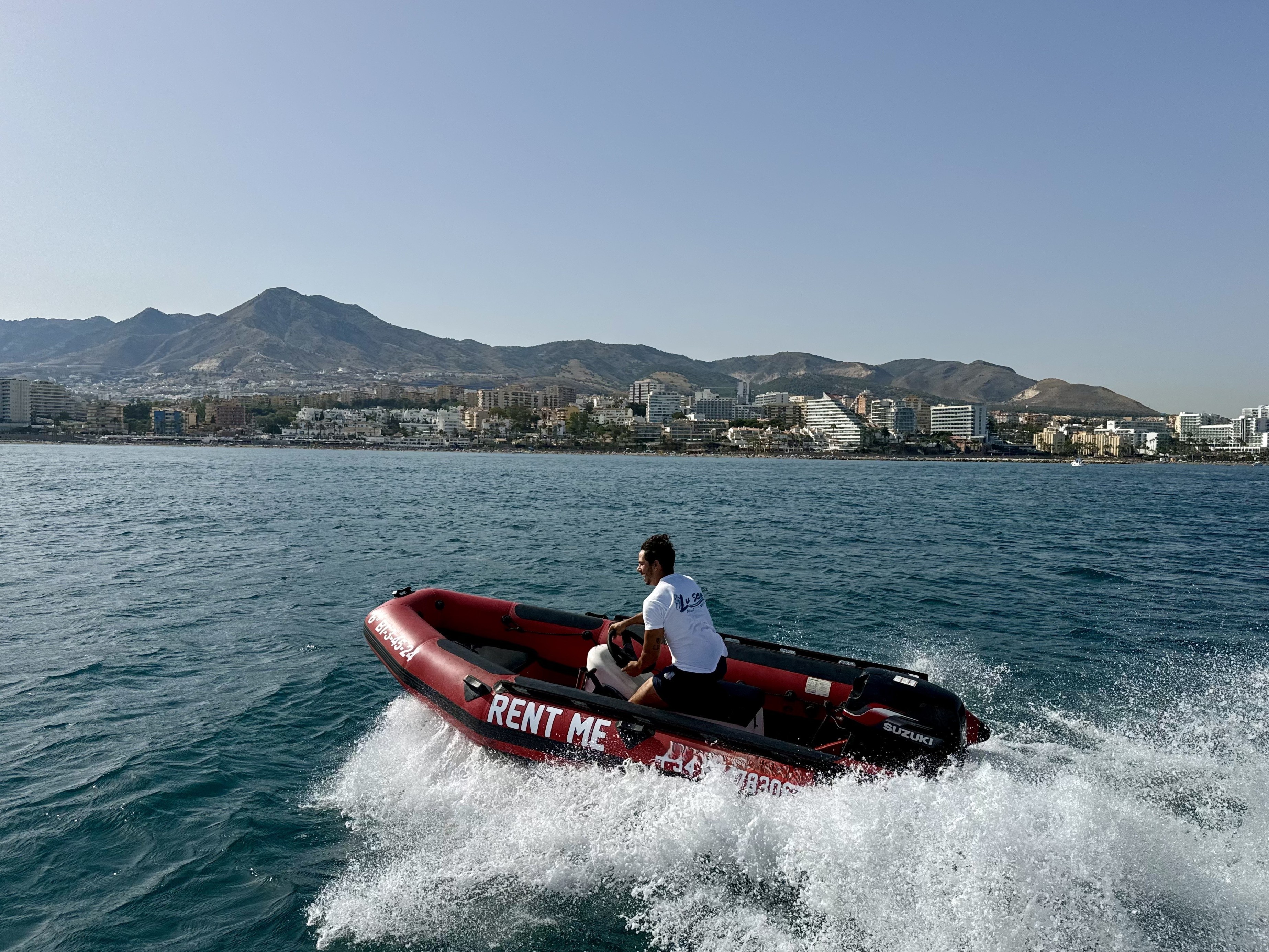 RIB Boat Rental (up to 4 people) in Benalmádena with Licence.
