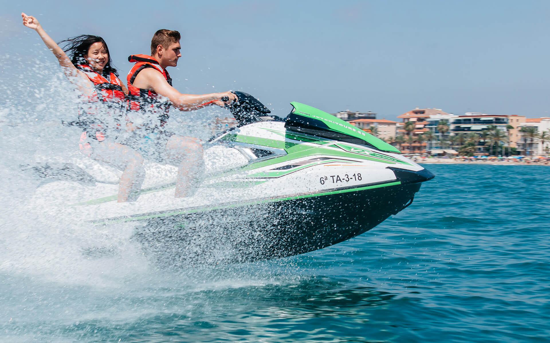 Escursione in moto d'acqua a Salou - 40 minuti con Nàutic Parc Costa Daurada - Terres Ebre.