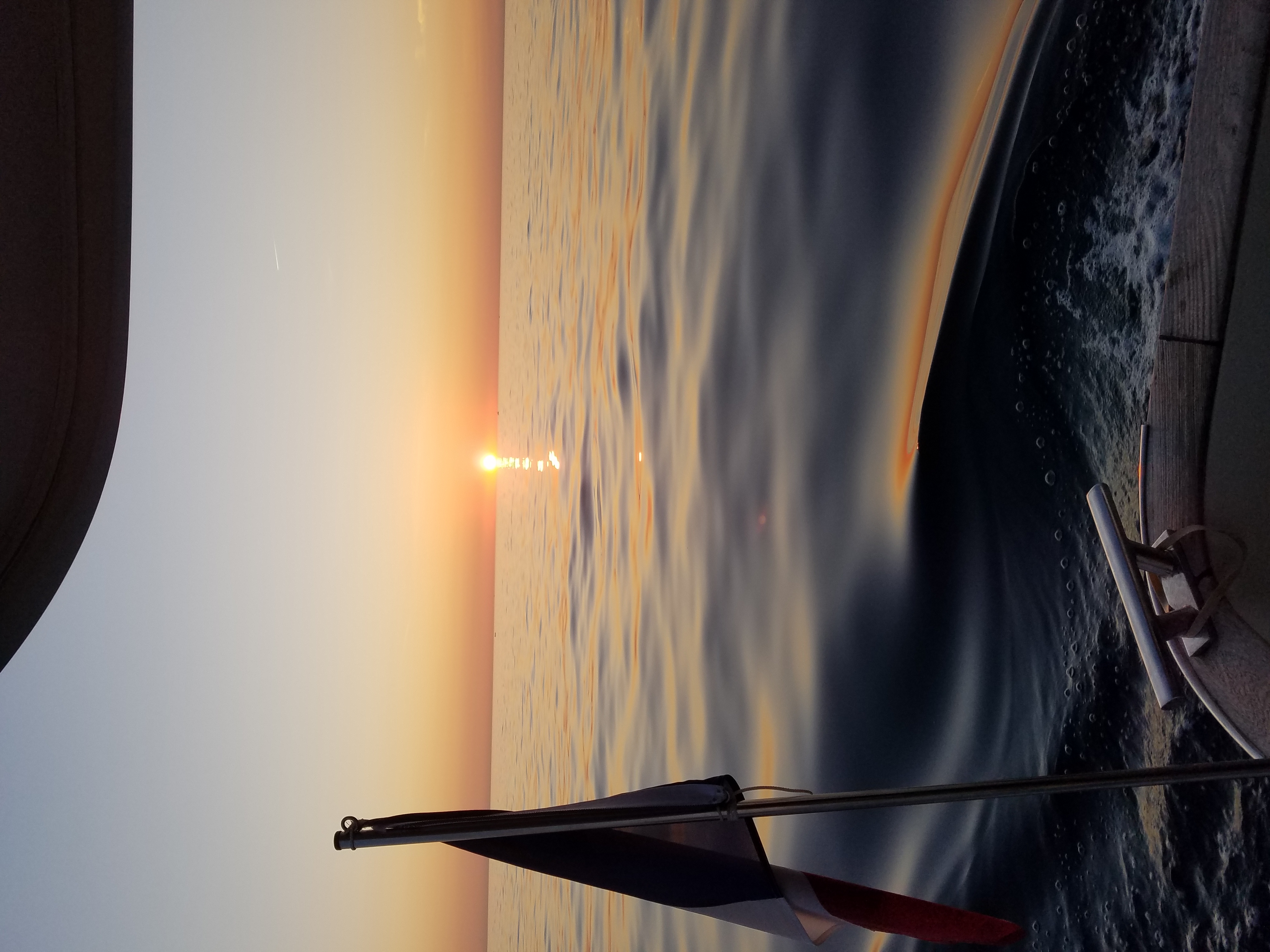 Boottocht bij zonsondergang naar de archipel van Frioul vanuit Marseille – Linkeroever.