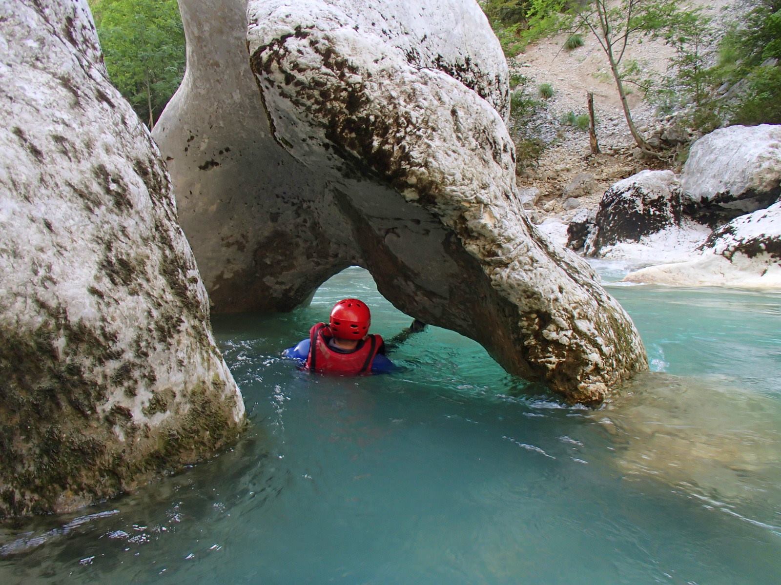 Aqua Rando dans le Couloir Samson - Grand Canyon (dès 10 ans) avec Buena Vista Rafting Verdon.