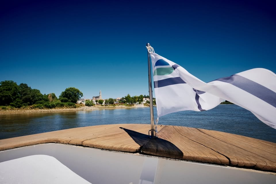 Boat Trip along the Loire Valley from Nantes with Live Comments.