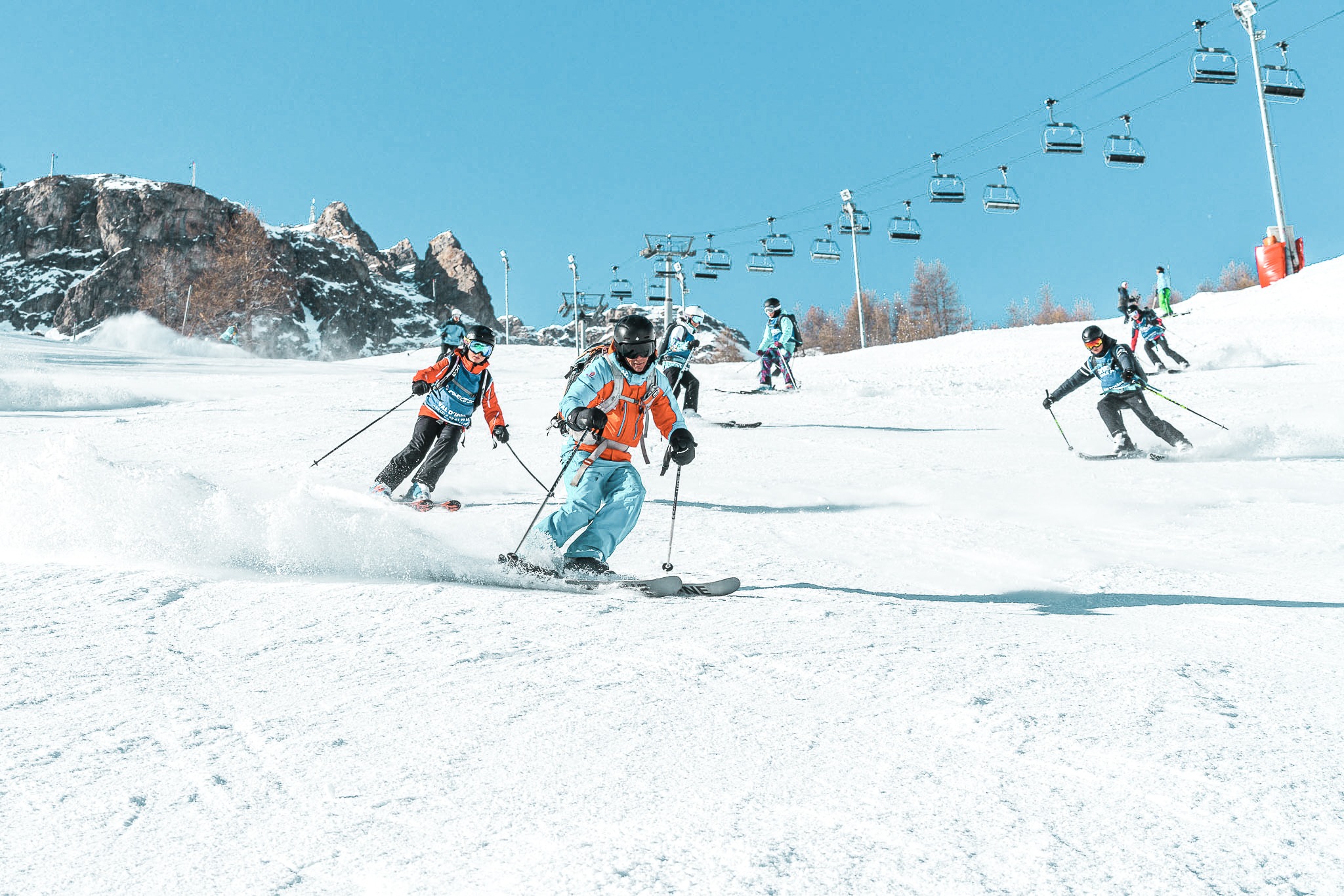 Cours de ski Ados (12-17 ans) pour Skieurs confirmés avec École de ski Oxygène Belle Plagne.