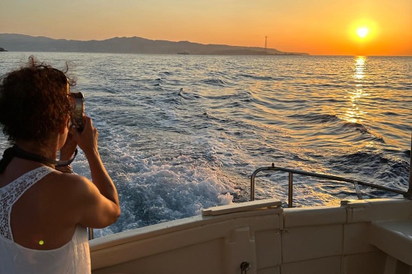 Sunset Boat Trip from Torre Faro with Swimming Stop & Apéritif from Scilla in Barca.