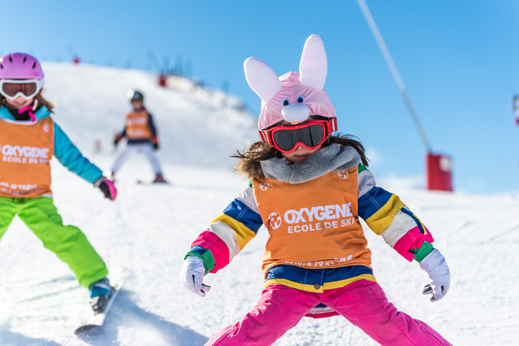 Kids Ski Lessons (5-12 y.) for All Levels from Oxygène La Plagne.