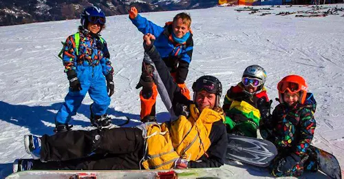 Clases de snowboard para principiantes con Ski- & Snowboard School Kaprun Clases de snowboard para principiantes con Ski- & Snowboard School Kaprun.
