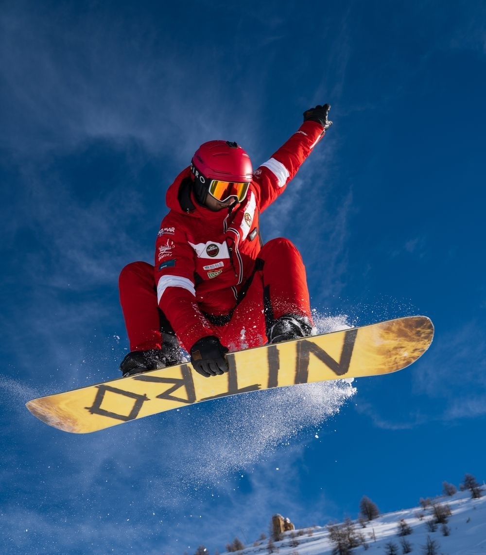 Snowboarding Lessons for Kids (from 5 y.) and Adults for All Levels.