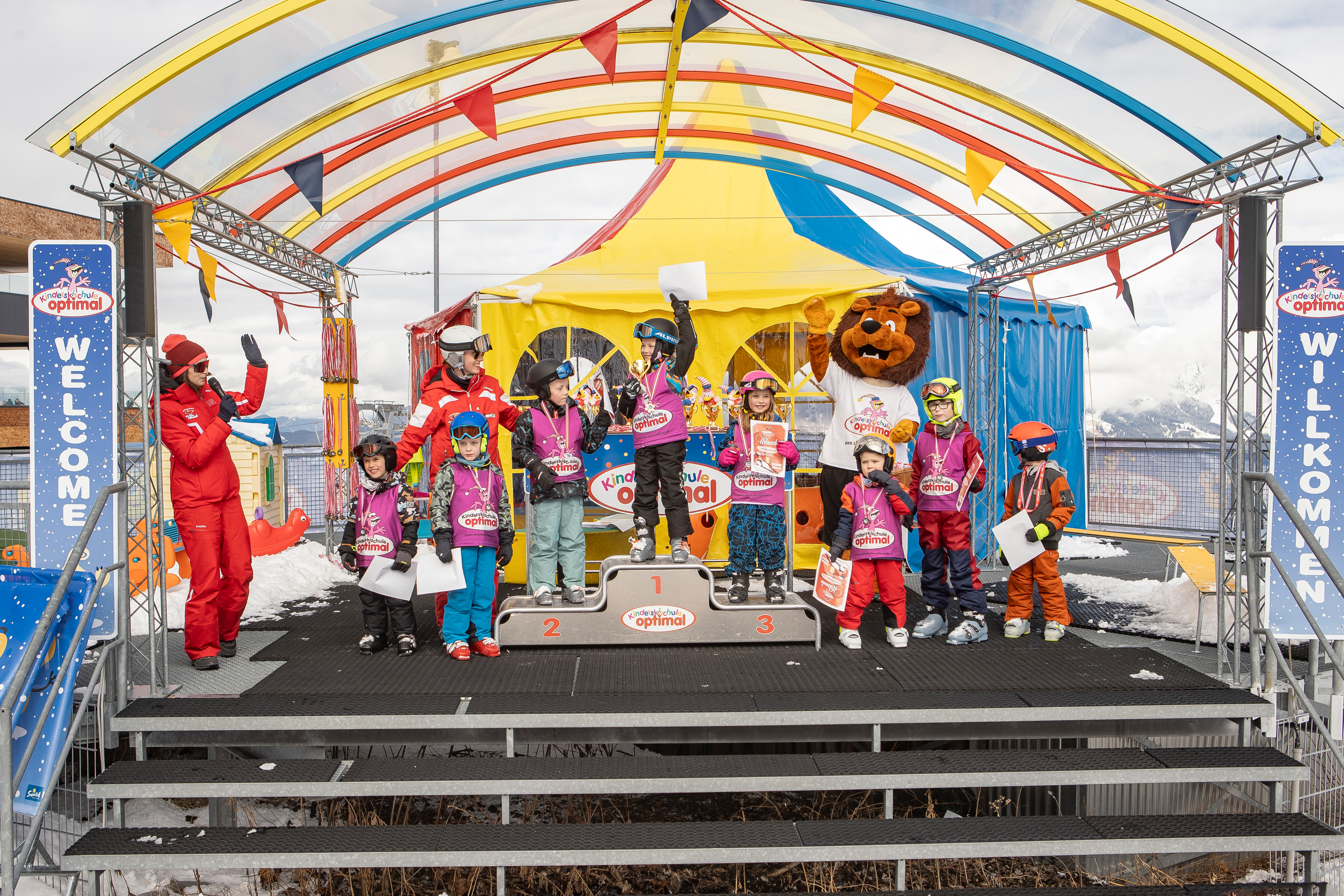 Kinderskikurs (4-12 J.) für Anfänger.