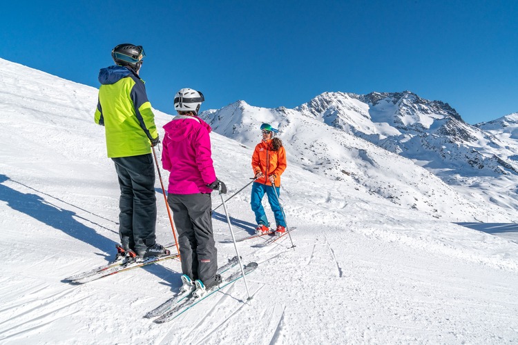Privé skilessen voor volwassenen van alle niveaus.