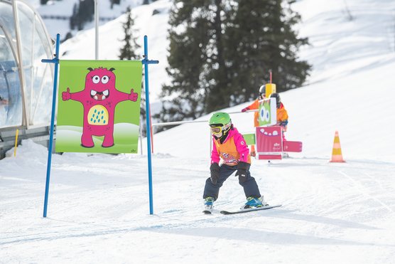 Privater Kinder-Skikurs (4-12 J.) für alle Levels mit Skischule Optimal - Kaltenbach.