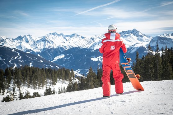 Privater Snowboardkurs für Kinder (ab 8 J.) & Erwachsene aller Levels.