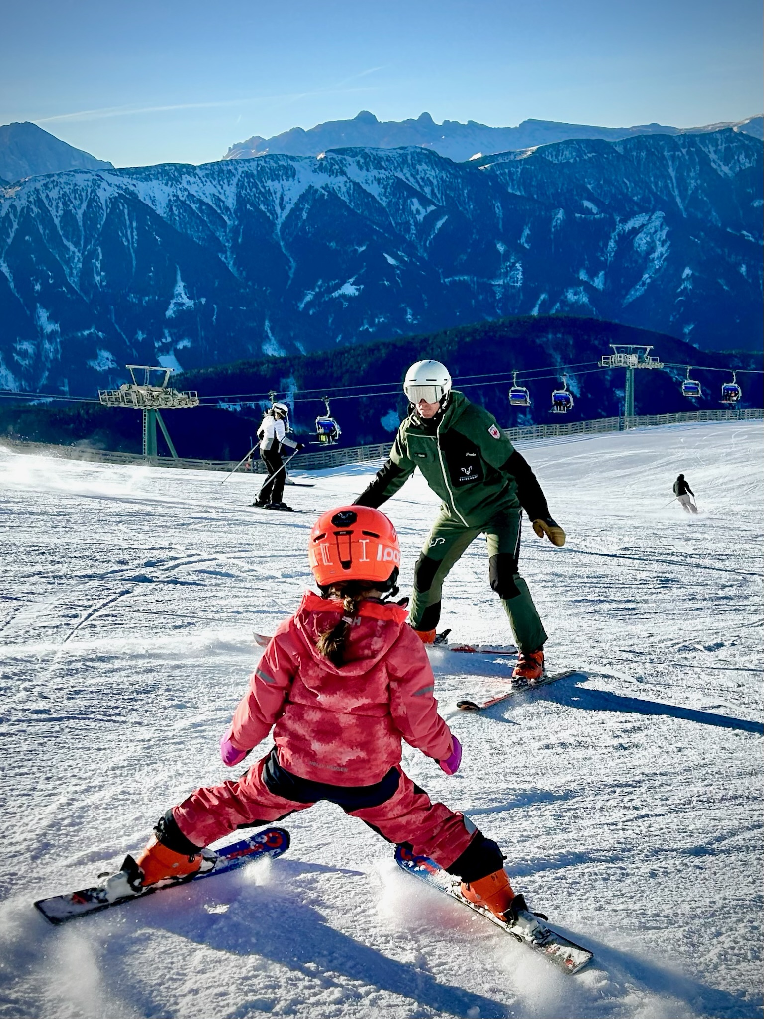 Lezioni private di sci per bambini (4-12 anni) per tutti i livelli con Mountain Goat Plose.