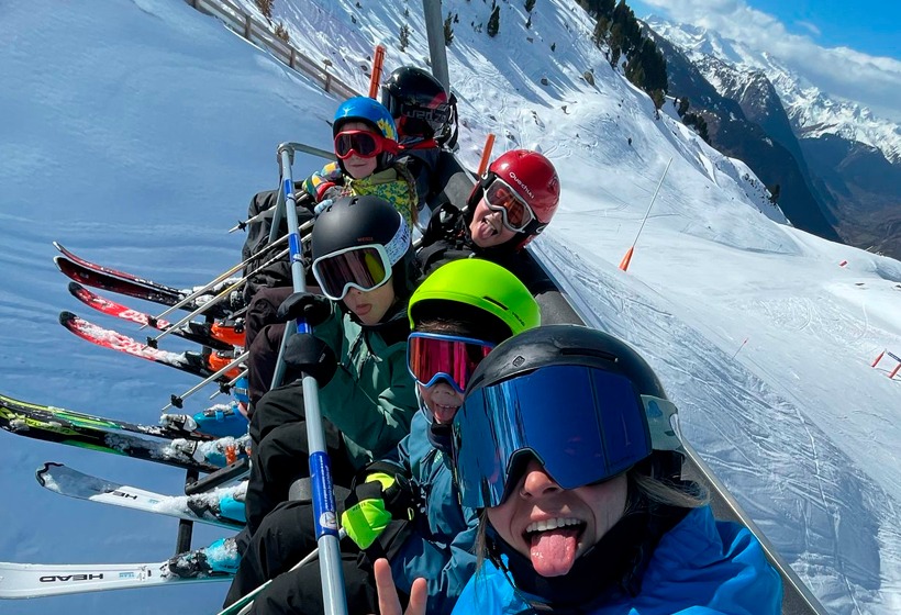 Cours particulier de ski Enfants (dès 4 ans) pour Tous niveaux à Alto Campoo.
