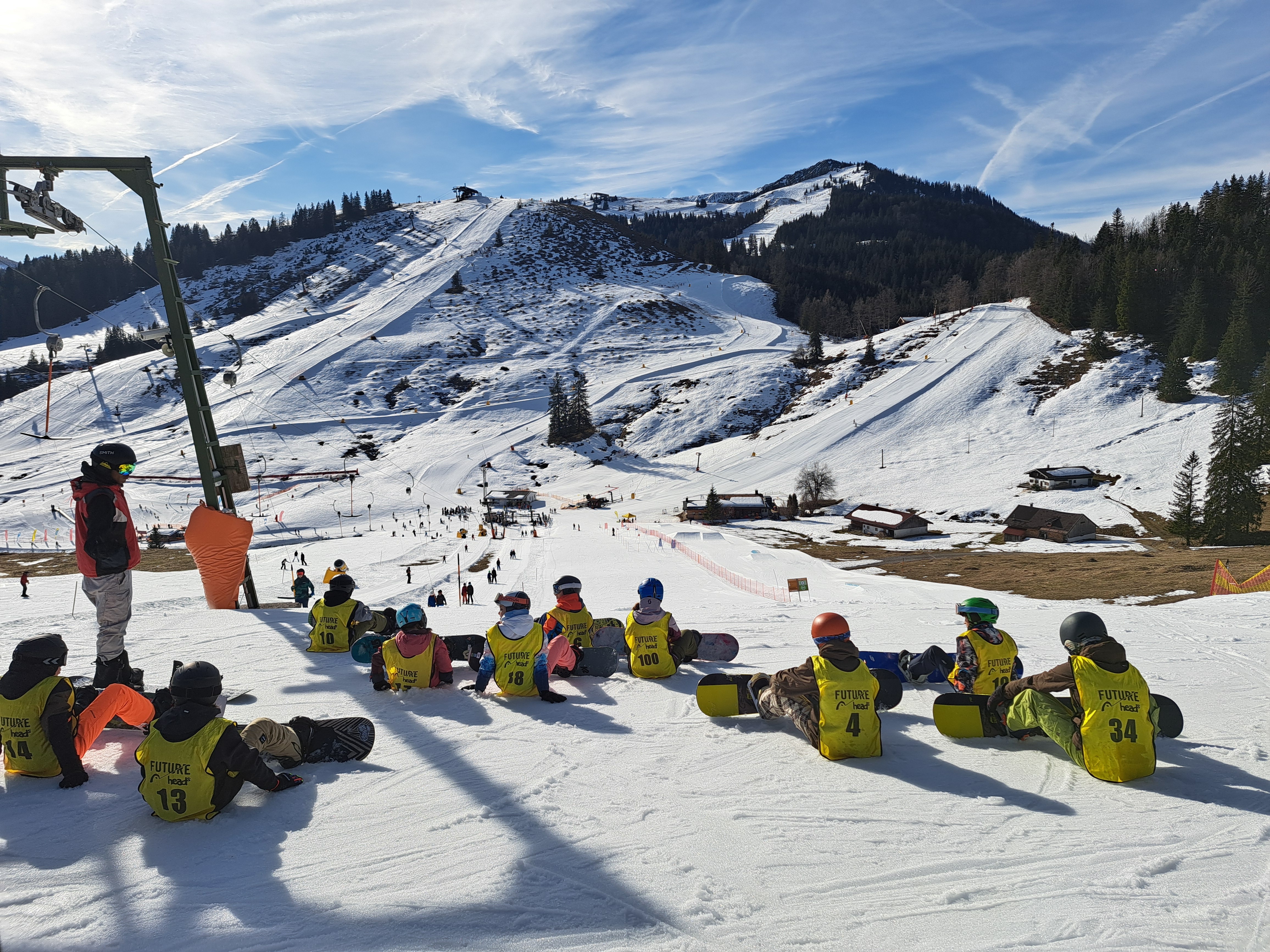 Snowboardkurs für Kinder (ab 4 J.) & Erwachsene für alle Levels mit Ski- und Snowboardschule Bayrischzell.