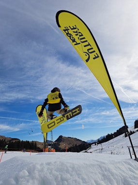 Private Snowboarding Lessons for Kids (from 4 y.) & Adults of All Levels