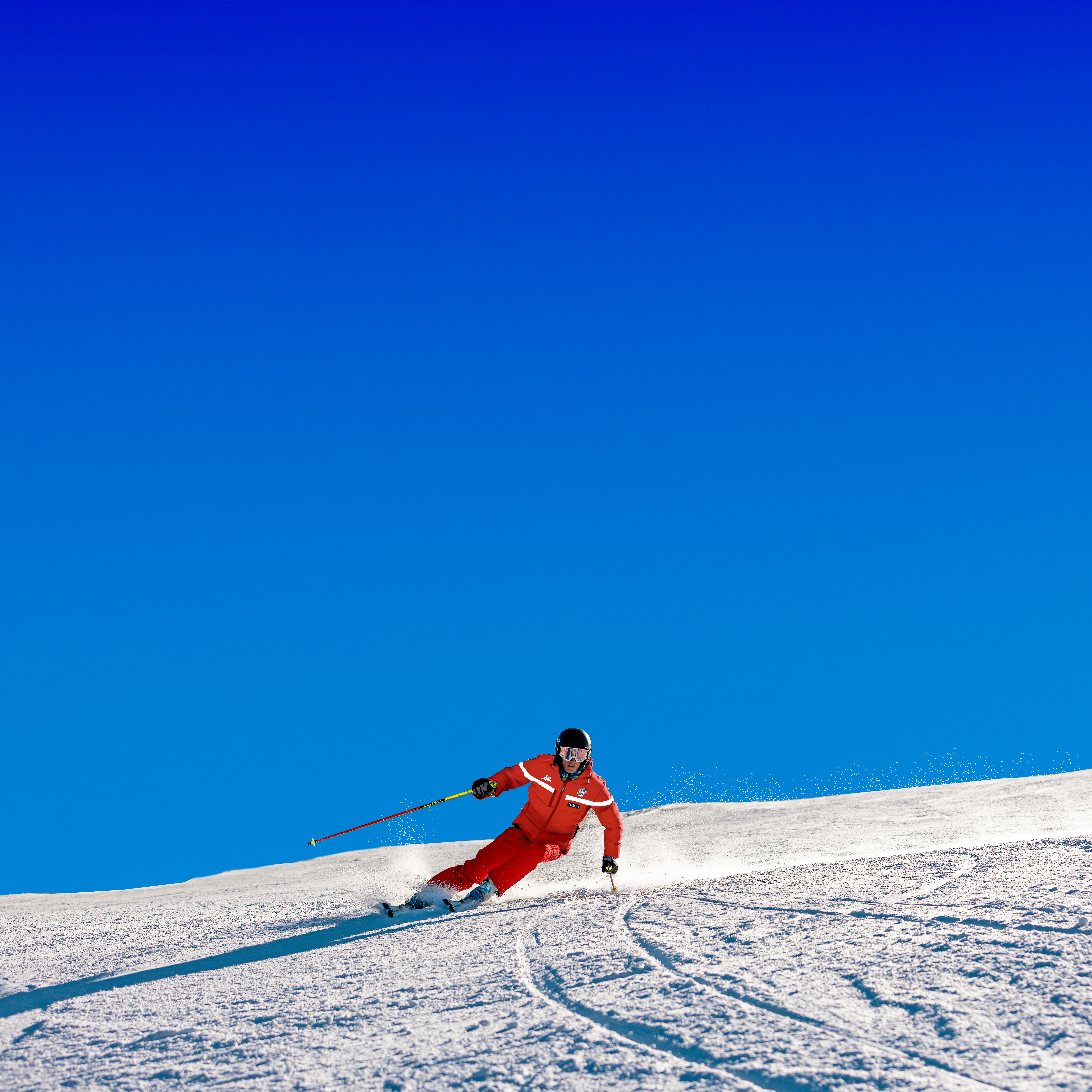 Private Ski Lessons for Adults (from 13 y.) of All Levels from Equipe Scuola Sci Limone.