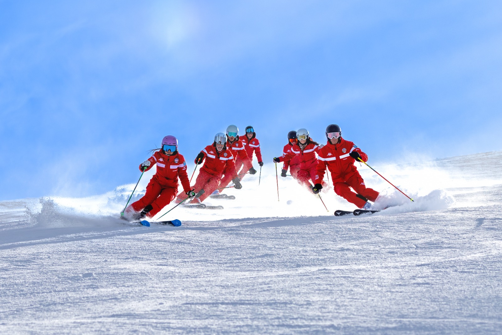 Private Ski Lessons for Adults (from 13 y.) of All Levels from Equipe Scuola Sci Limone