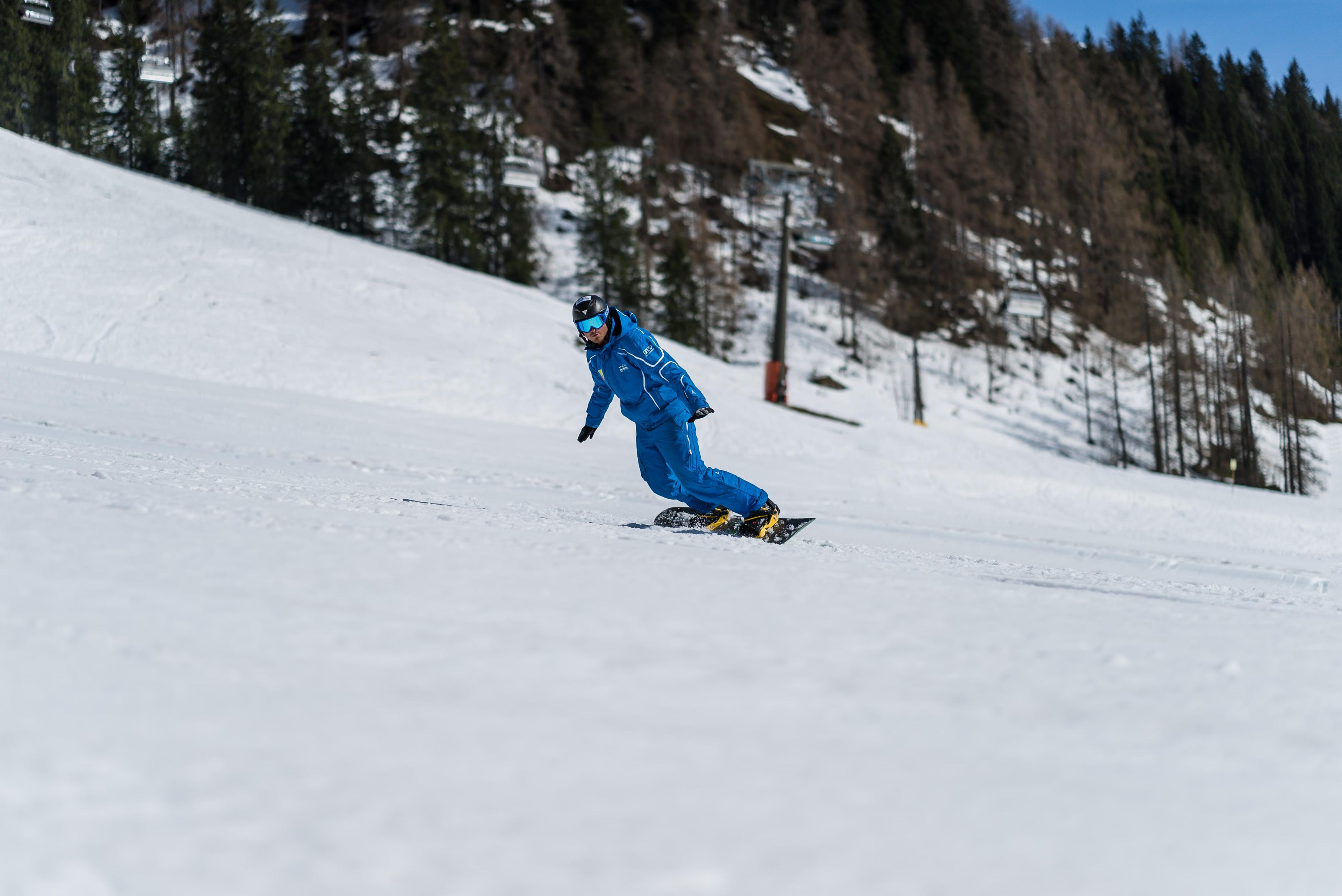 Kids & Adults Snowboarding Lessons (from 6 y.) for All Levels - Full-Day from Fischi's Ski School Flachau.