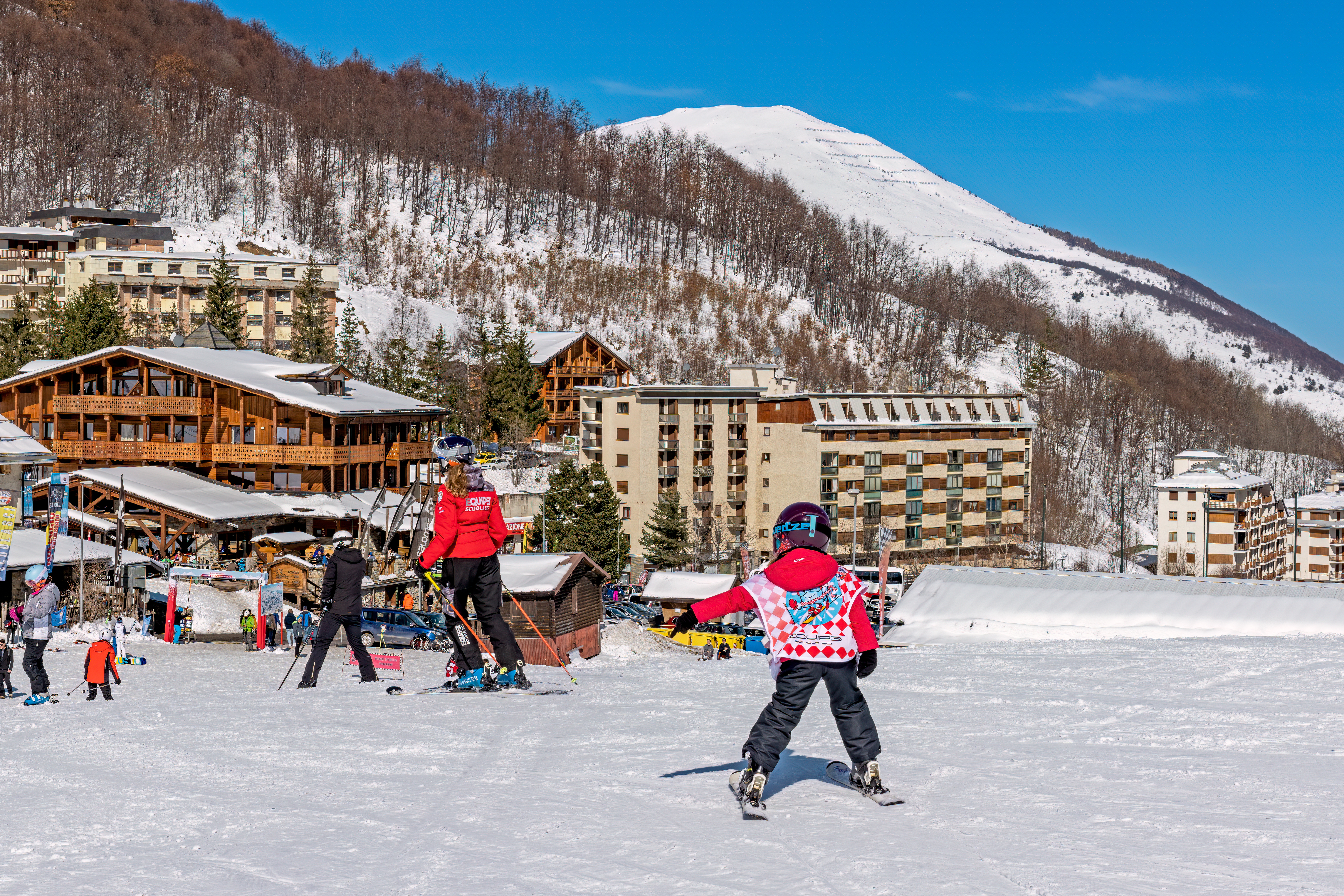 Group Kids Ski Lessons (5-14 y.) for Beginners - Marmotte from Equipe Scuola Sci Limone.
