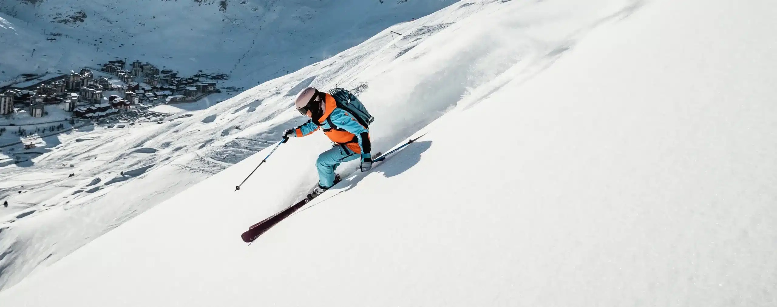 Private Off-Piste Skiing Lessons from Oxygène La Rosière.