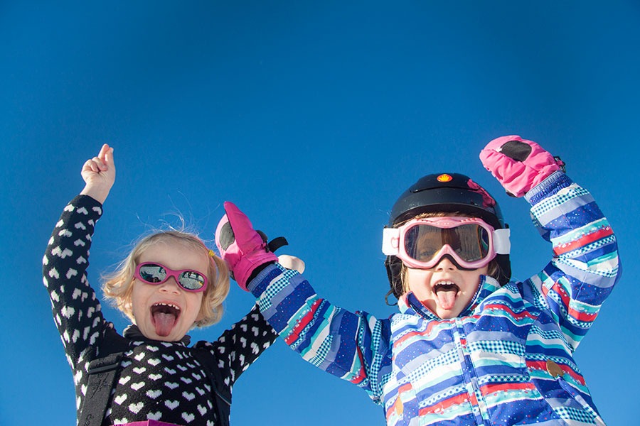 Kids Ski Lessons (4-5 y.)  for Beginners - Max 6 per group from ESI ZigZag Samoëns.