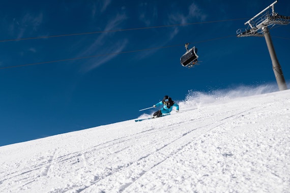 Private Adult Ski Lessons (from 13 y.) for All Levels