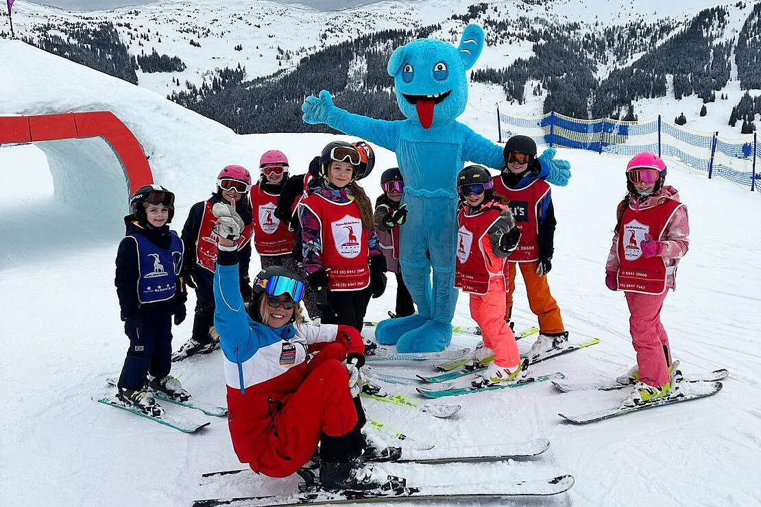 Kids Ski Lessons "Kids Club" (5-13 y.) for First Timers & Beginners - Full Day.