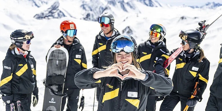 Kids & Teens Snowboarding Lessons (7-16 y.) for All Levels