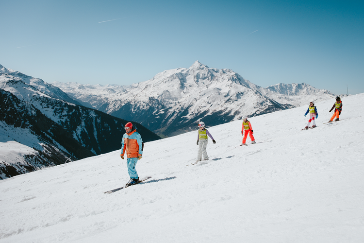 Private Ski Lessons for Kids (from 2 y.) of All Levels.