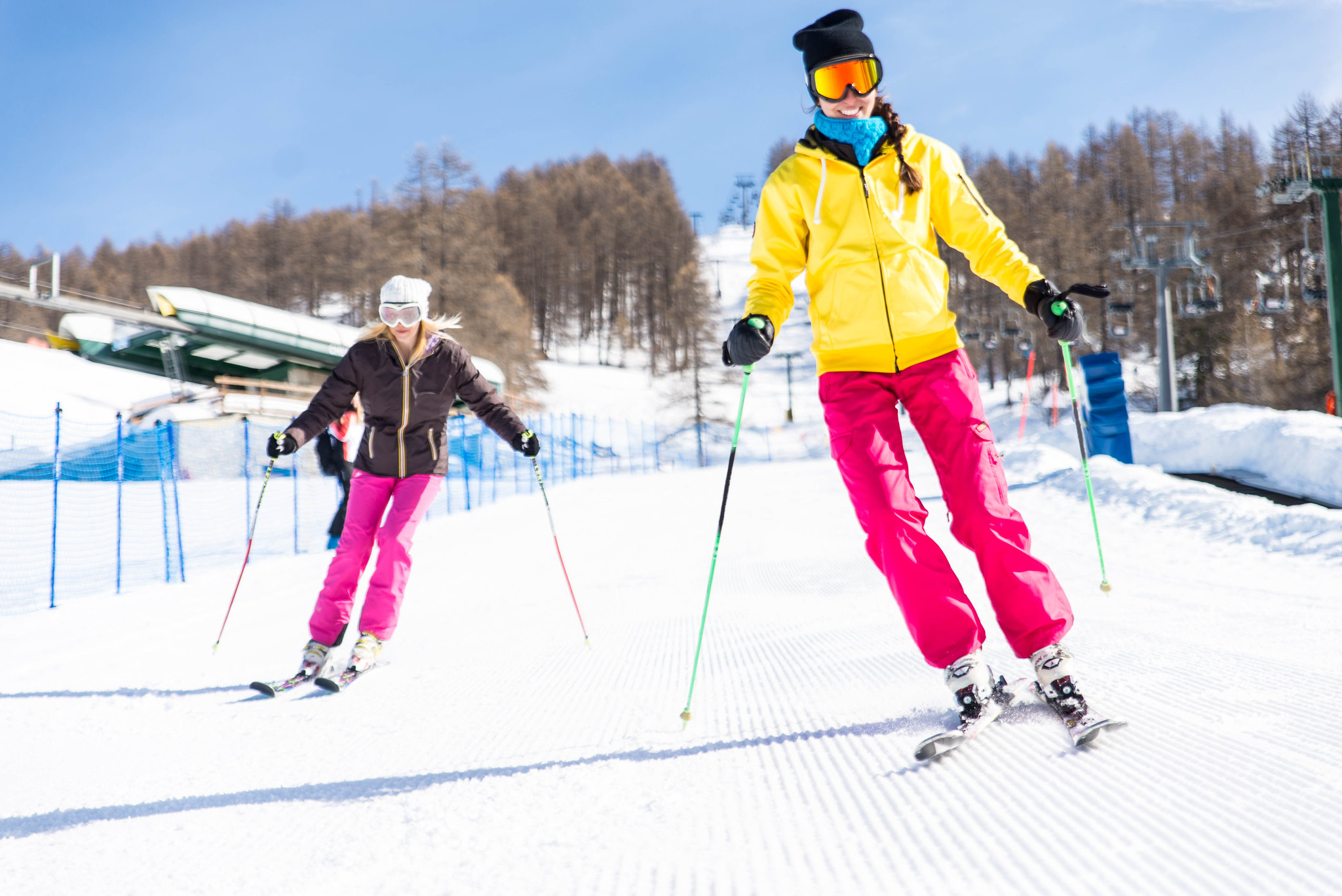 Private Ski Lessons for Adults for Skiers with Experience from Raven Alps.
