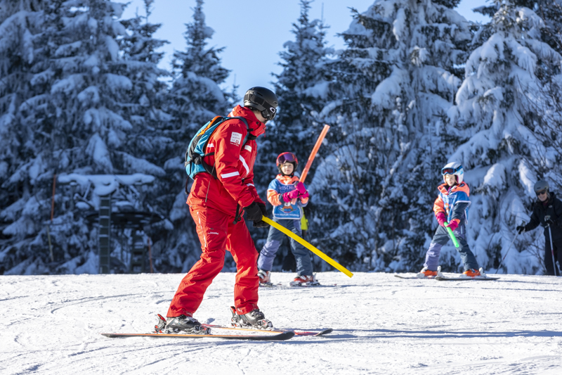Cours de ski Enfants (4-14 ans) pour Tous niveaux.