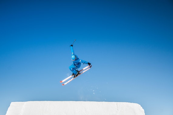Saas-Fee - Kids Ski Lessons (from 8 y.) for Advanced Skiers