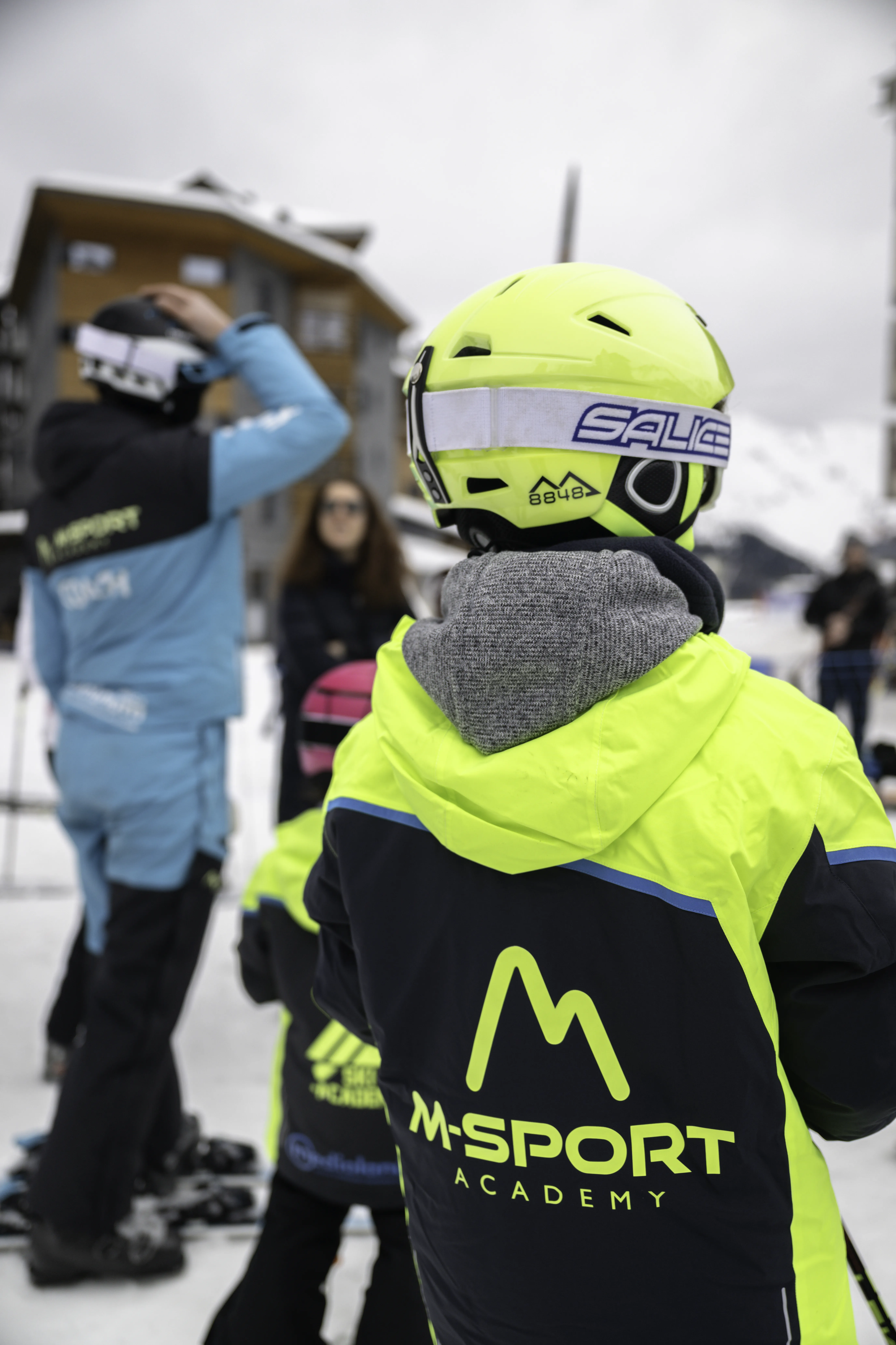 Private Kids & Adults Snowboarding Lessons (from 5 y.) for Skiers with Experience from Ski School M-Sport Foppolo.