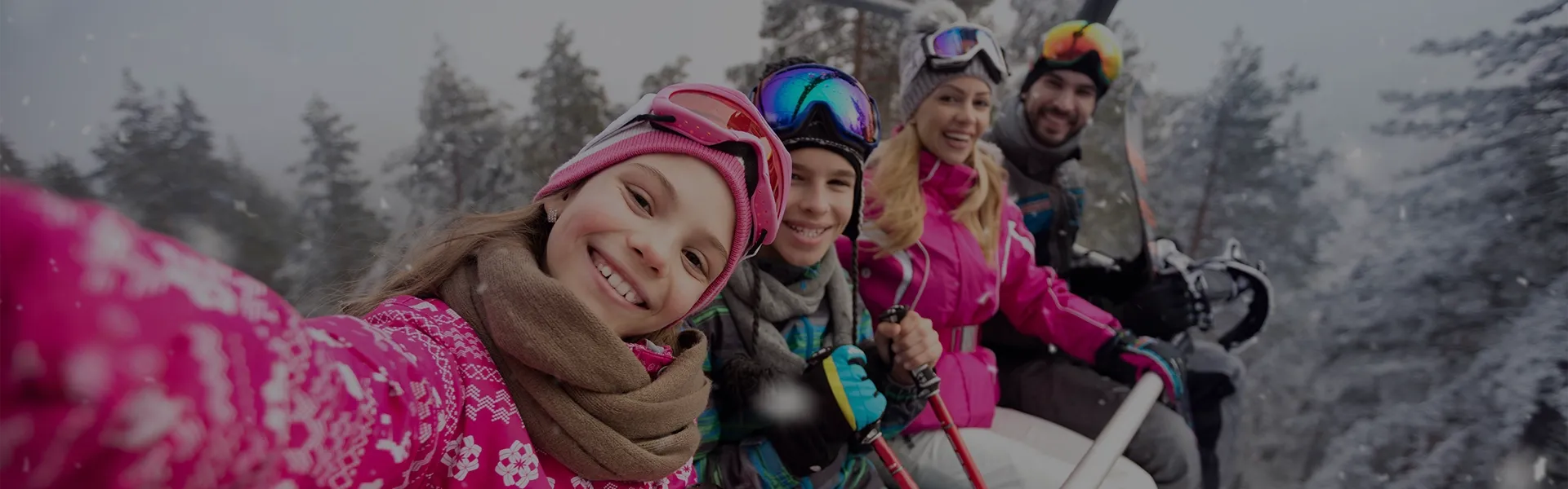 Privé skilessen voor volwassenen vanaf 13 jaar voor alle niveaus met Ski School Fullski San Bernardino.