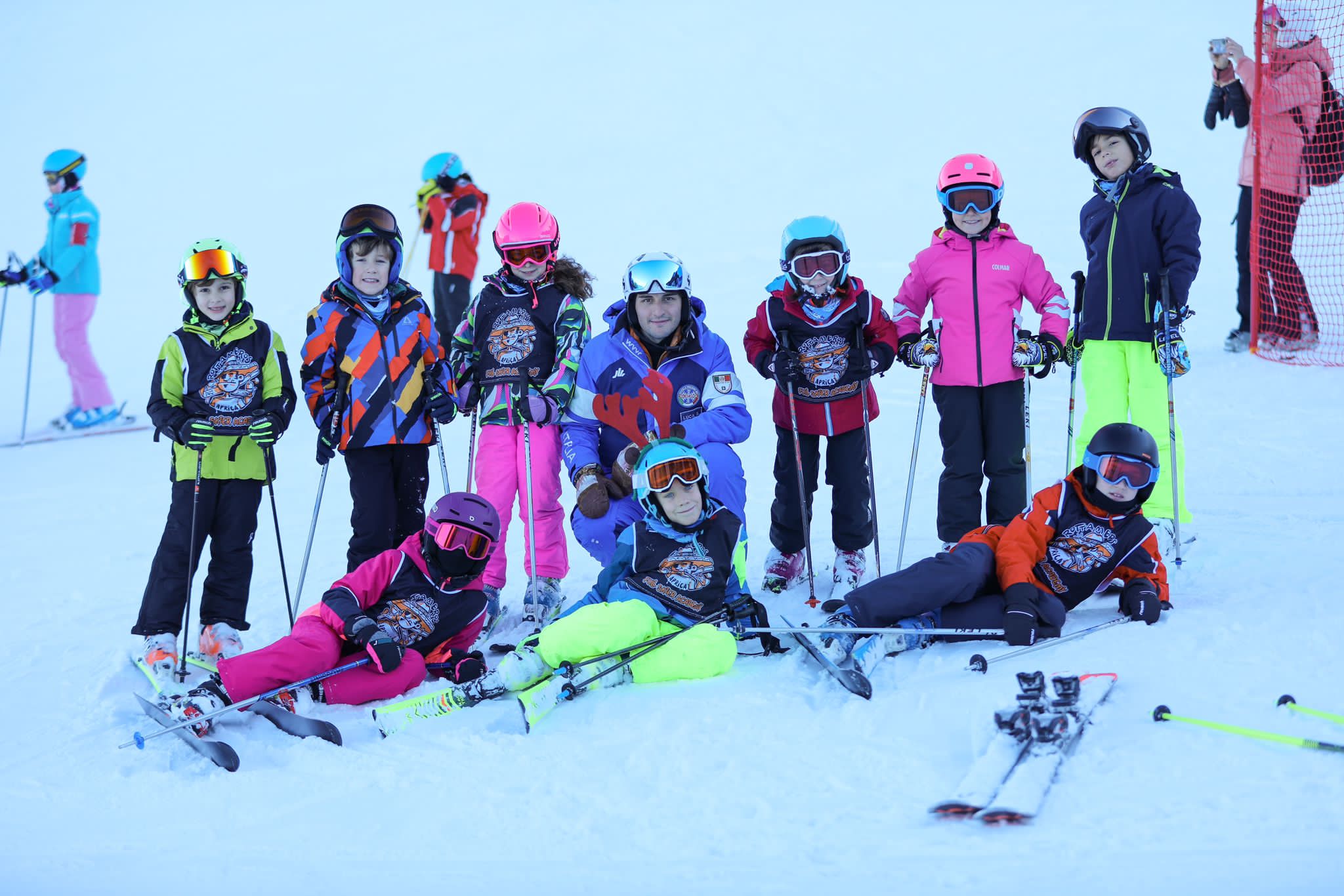 Kinder-Skikurs (4-6 J.) für Kinder mit Erfahrung mit Scuola di Sci Full Sky Aprica.