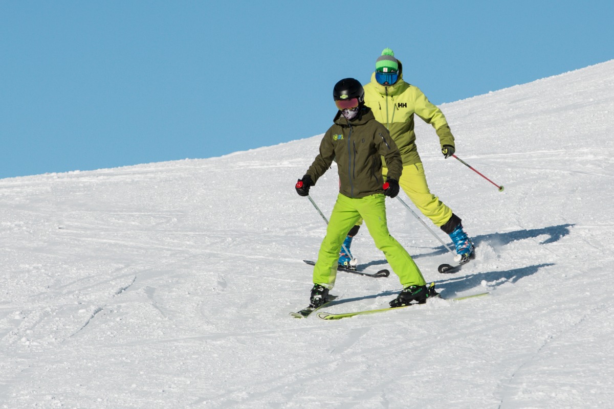 Skikurse für Erwachsene für alle Levels mit FreeXDay Astún.