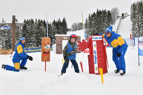 Kids Ski Lessons (4-12 y.) for First Timers - Full-Day