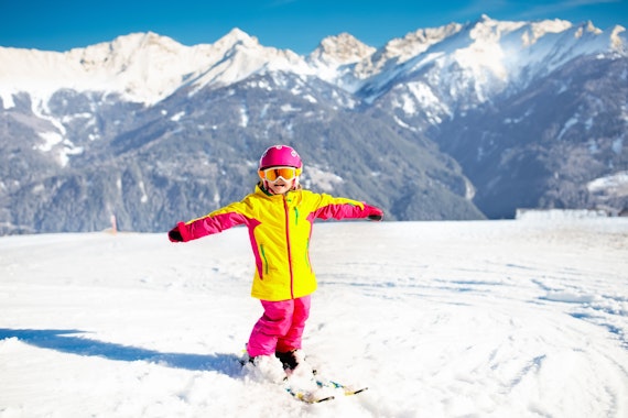 Kids Ski Lessons (4-6 y.) for Beginners - Full-Day