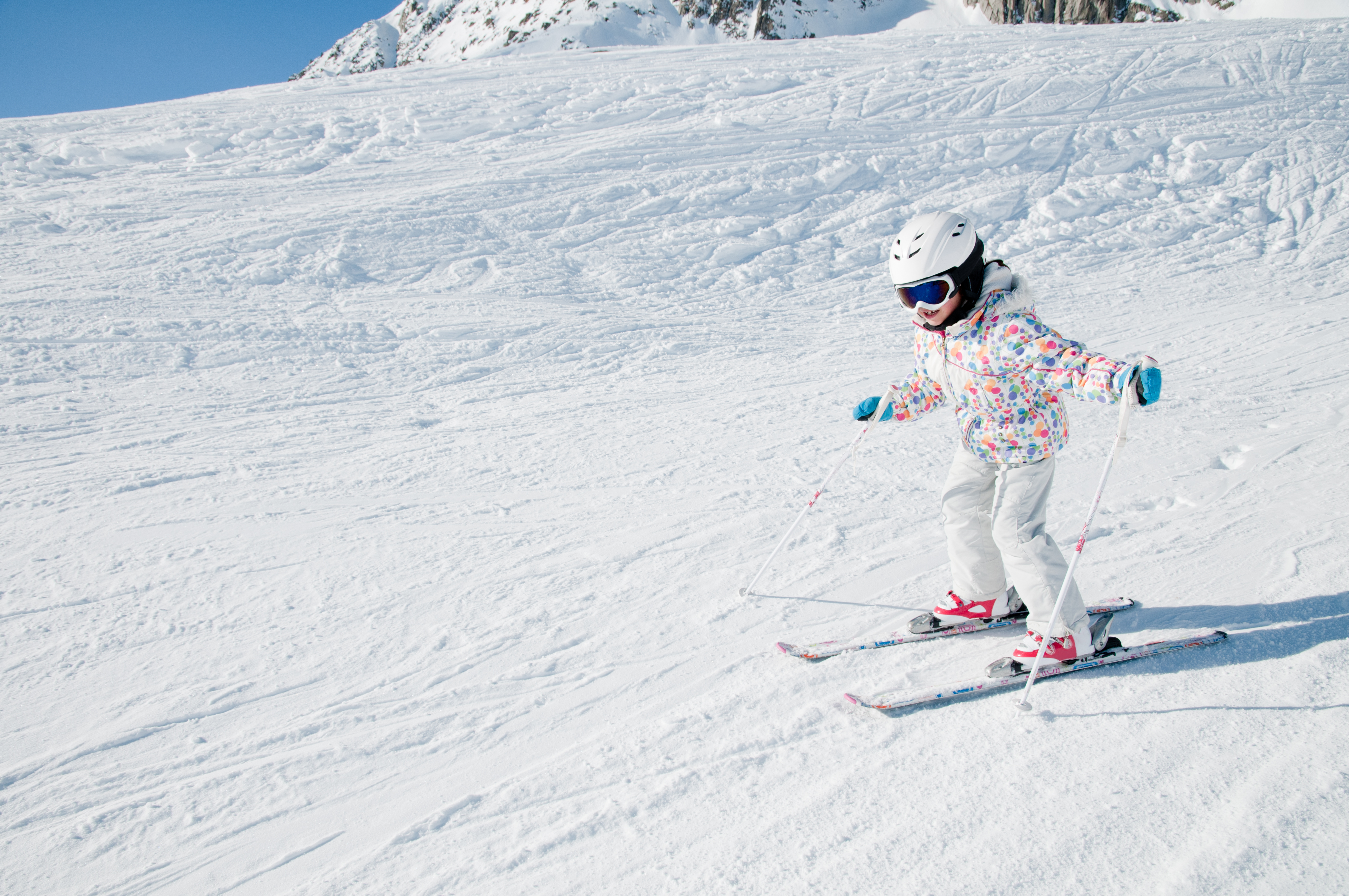 Clases particulares de esquí para niños (5-7 años) para todos los niveles con Scuola Sci Pizzalto Roccaraso.