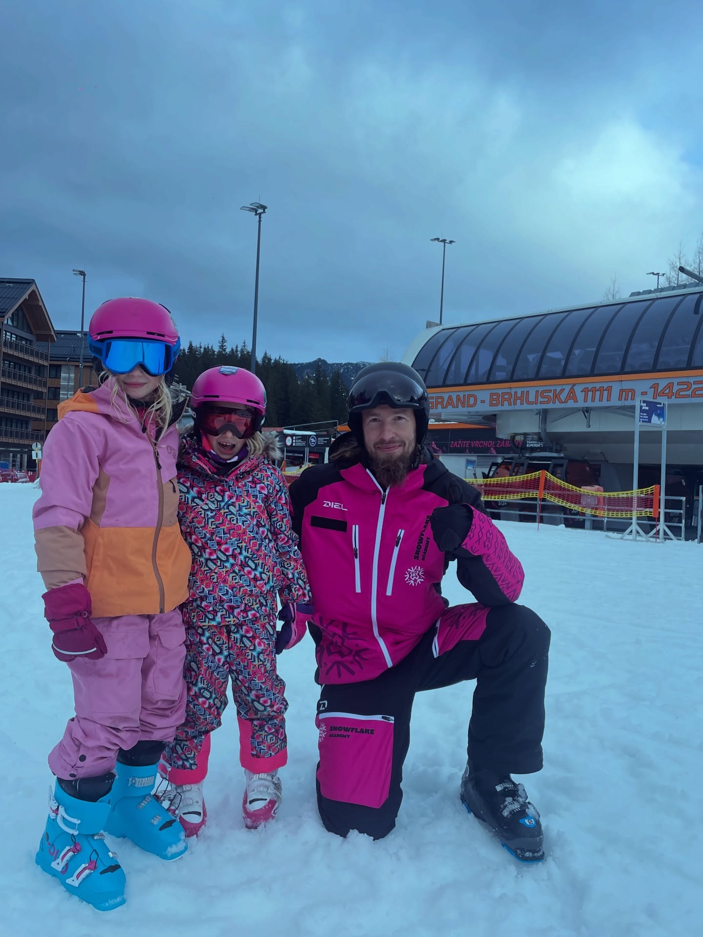 Privé skilessen voor kinderen (4-16 jaar) van alle niveaus met Snowflake Academy Jasná.