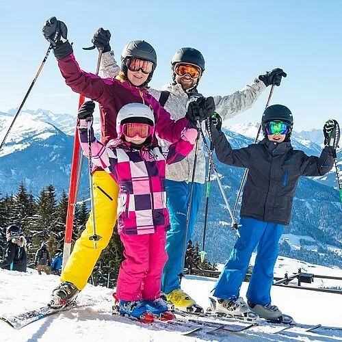 Privé-skilessen voor gezinnen (vanaf 3 jaar) voor alle niveaus met Skischule Frost Zell am See.