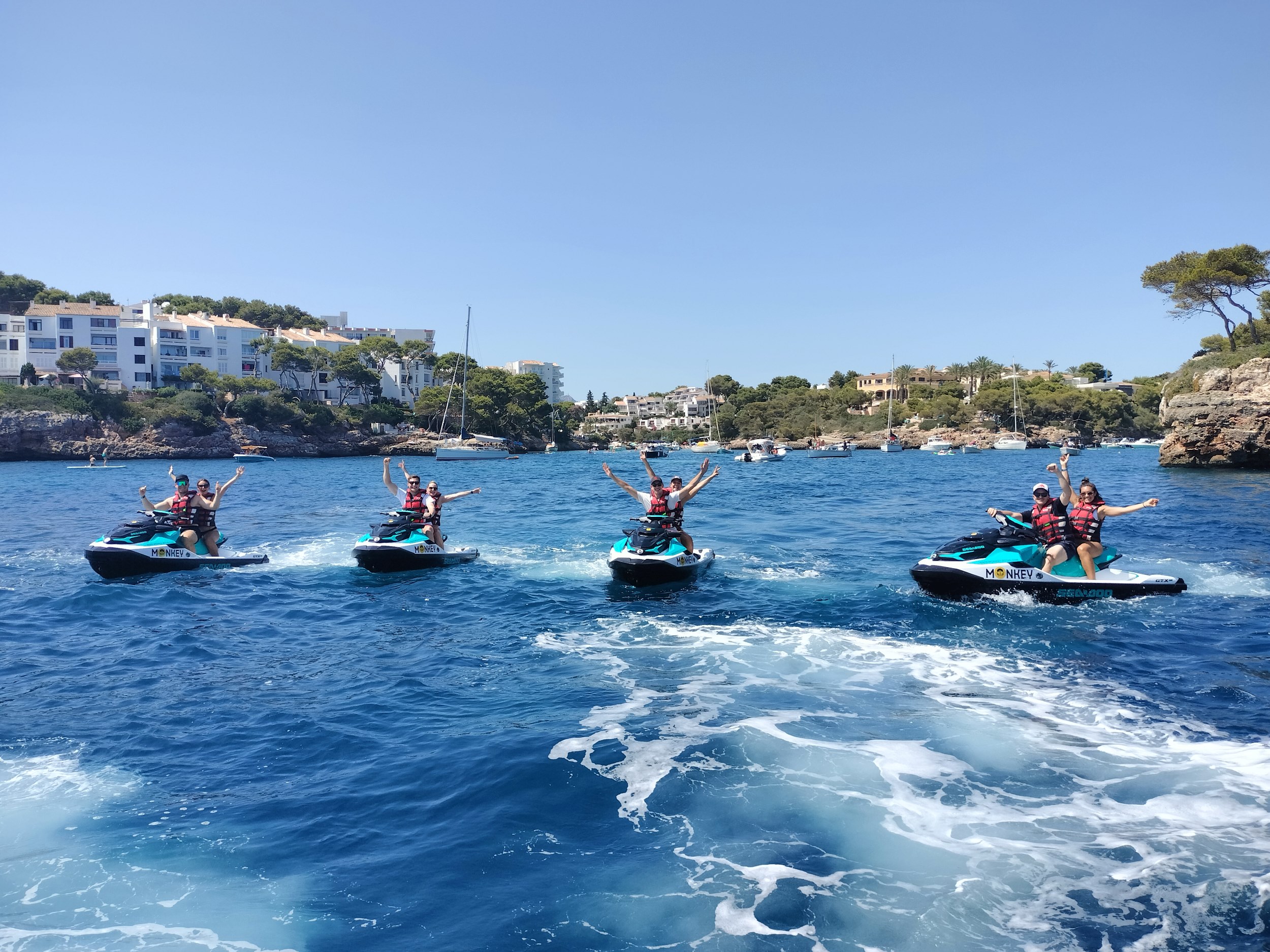 Tour en Jet Ski à l'île d'Alcanada depuis Cala Millor.