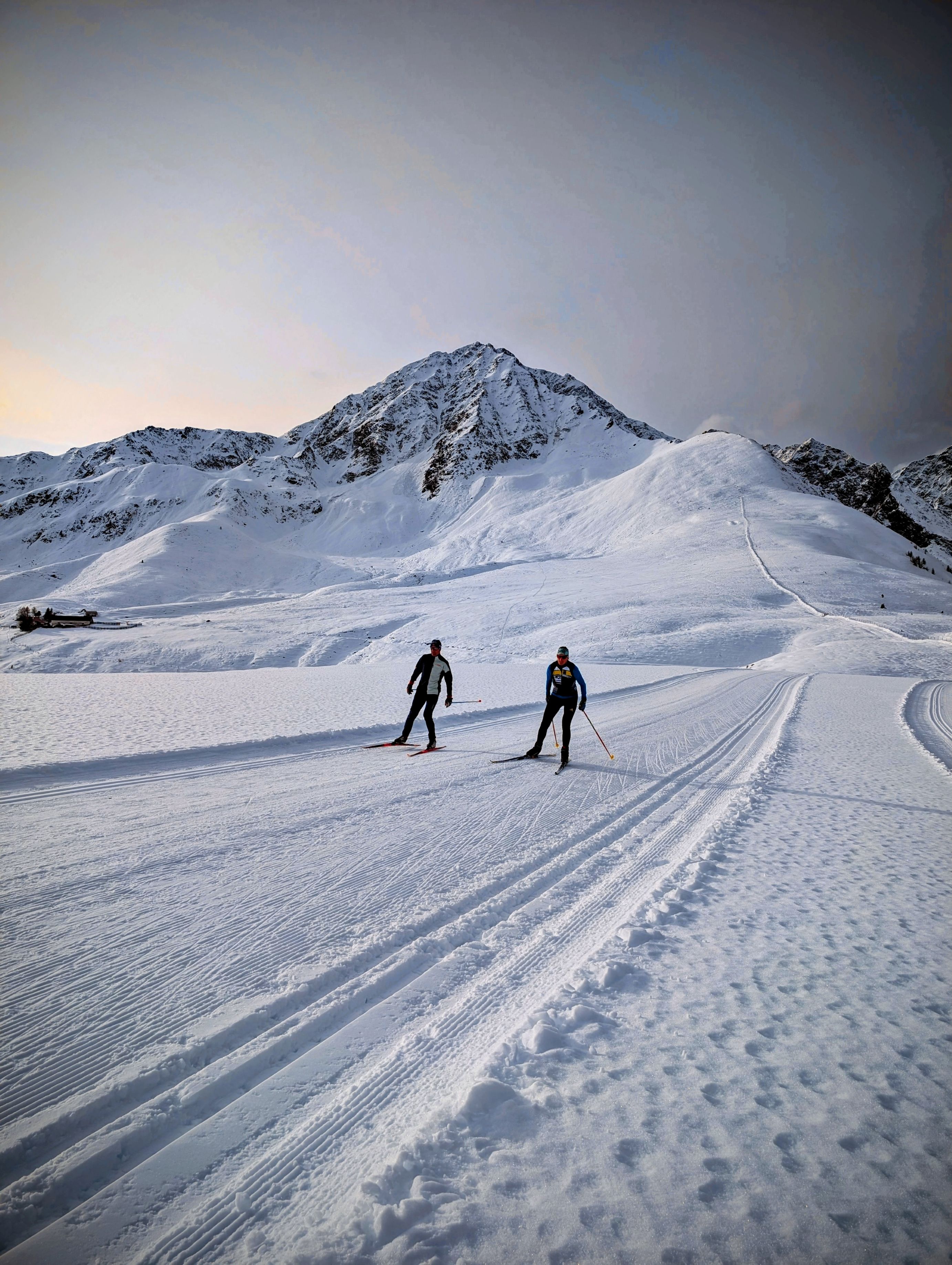 Privater Langlaufkurs für Jugendliche & Erwachsene aller Levels mit Staubi's Skischule.