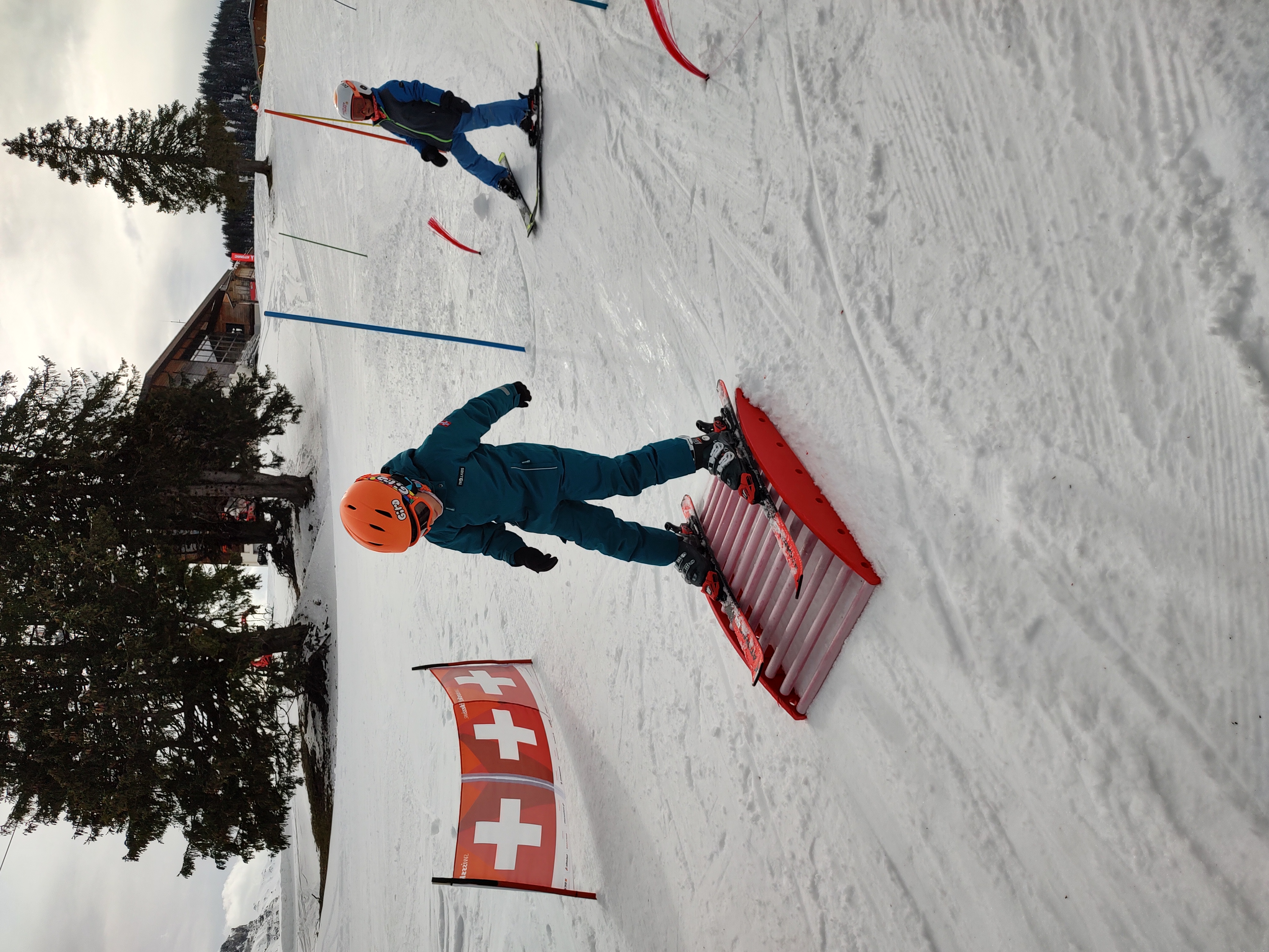Lezioni private di sci per bambini (da 4 a 12 anni) per tutti i livelli - Andermatt.
