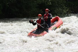 Two men Rafting in a 2-Seat Raft in Imster Schlucht from Sautens with Natur Pur Outdoorsports Ötztal.